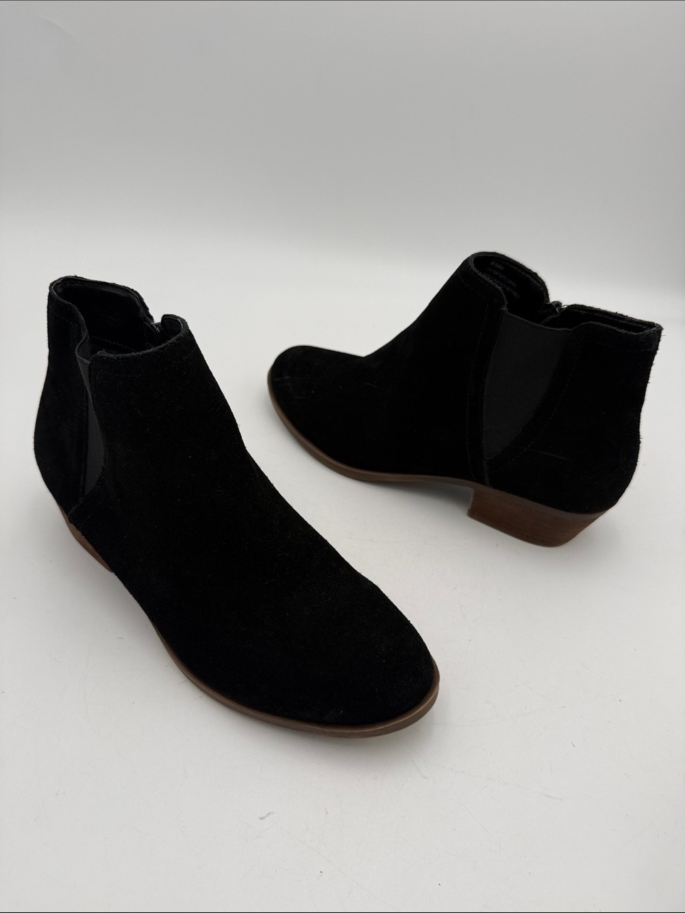 Kensie Black Suede Ankle Booties with Low Heel women 8M casual office fall retro